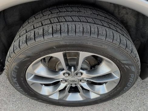 Used 2019 Dodge Durango GT AWD/4WD image 22