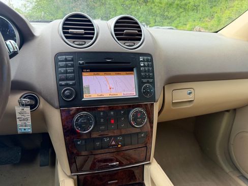 Used 2011 Mercedes-Benz ML 350 4MATIC image 18