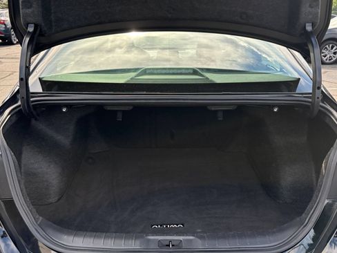 Used 2025 Nissan Altima 2.5 SV FWD image 32