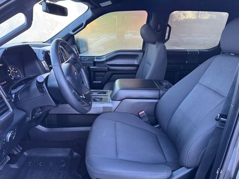 Used 2019 Ford F150 XLT w/ Equipment Group 302A Luxury AWD/4WD image 14