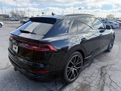 Used 2019 Audi Q8 Prestige image 19