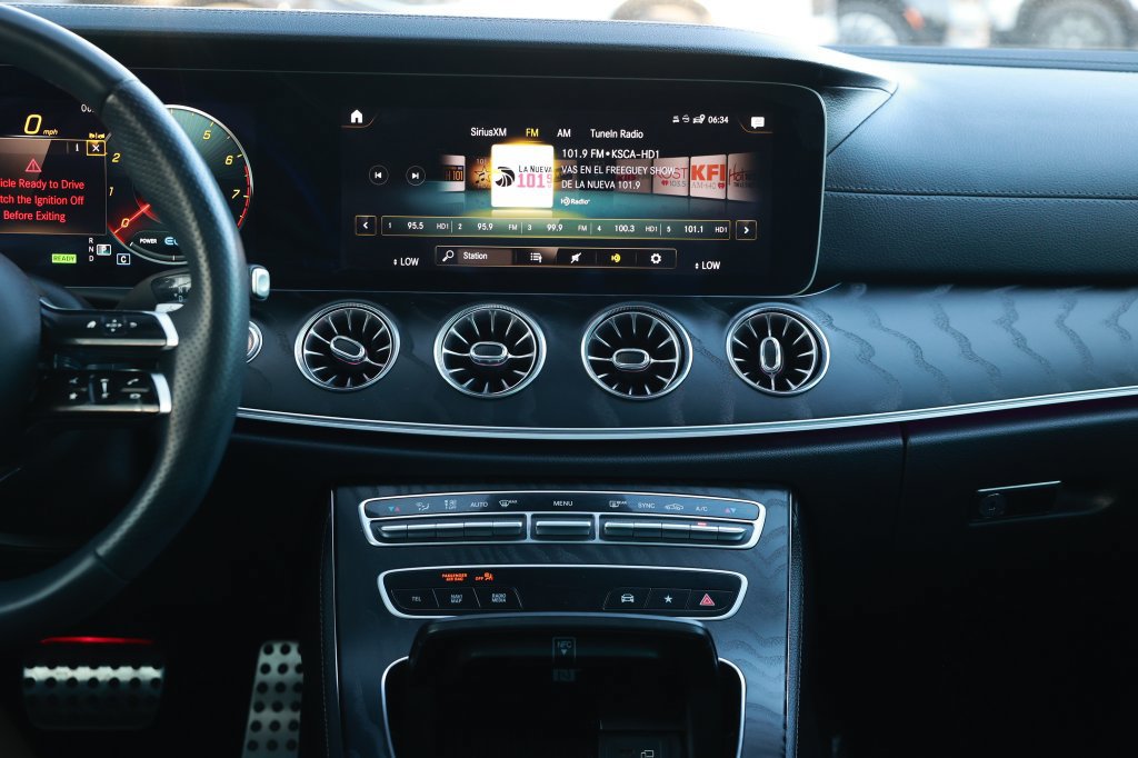 Used 2023 Mercedes-Benz E 450 Coupe image 27