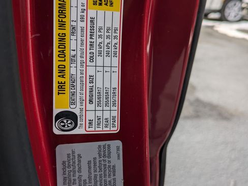 Used 2015 Chevrolet Colorado LT w/ LT Convenience Package image 23