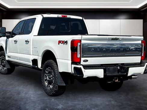 Used 2024 Ford F350 Platinum w/ FX4 Off-Road Package AWD/4WD image 4