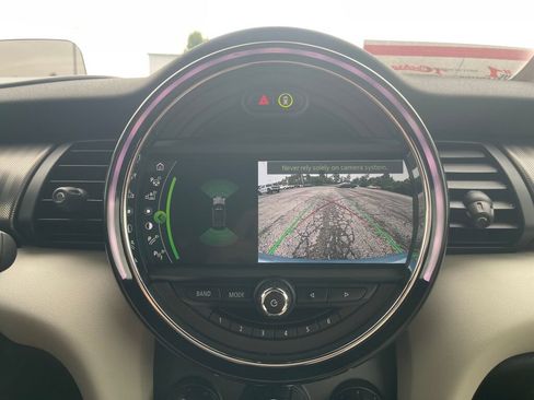 Used 2020 MINI Cooper S w/ Driver Assistance Package FWD image 10