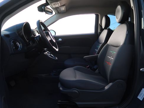 Used 2016 FIAT 500 Pop image 24
