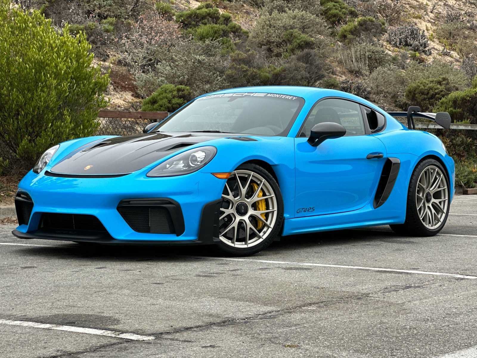 Certified 2023 Porsche 718 Cayman GT4 RS RWD image 1