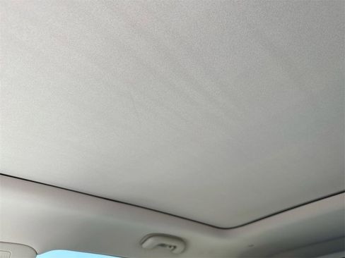 Used 2021 Cadillac XT5 Premium Luxury image 20