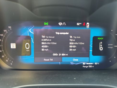 Certified 2023 Volvo C40 P8 Recharge Ultimate AWD/4WD image 15