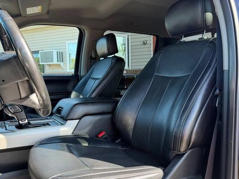 Used 2018 Ford F150 Lariat AWD/4WD image 10