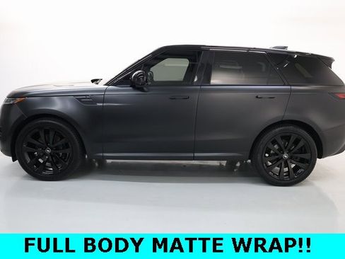 Used 2024 Land Rover Range Rover Sport SE image 3