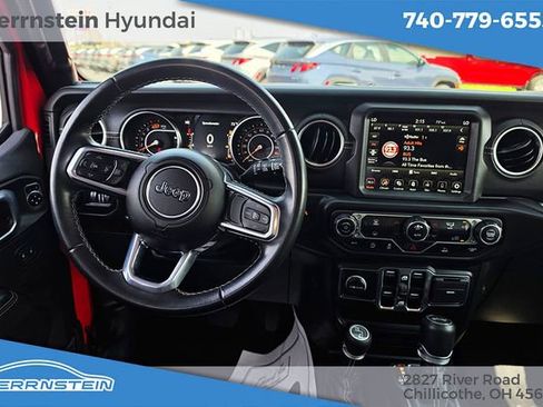 Used 2021 Jeep Wrangler Unlimited Sahara w/ Uconnect 4C Nav & Sound Group image 6