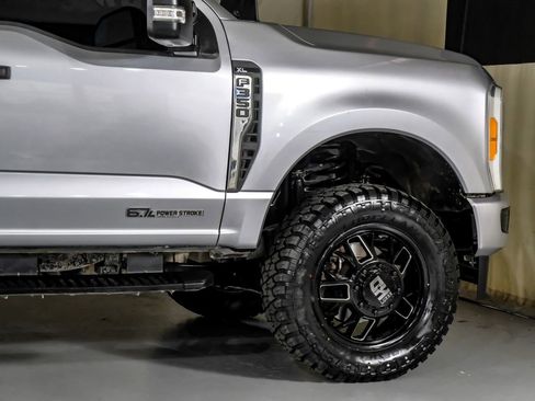 Used 2023 Ford F350 XL w/ XL Driver Assist Package AWD/4WD image 8