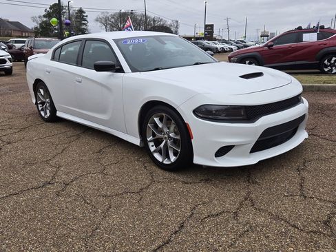 Used 2023 Dodge Charger GT image 2