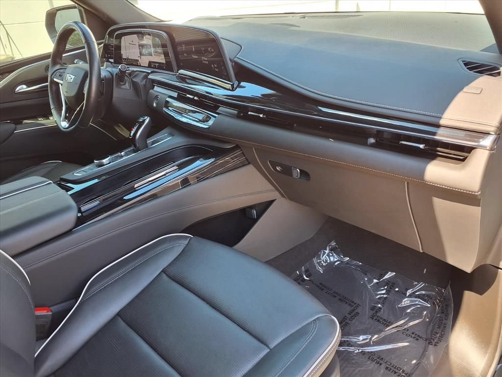 Certified 2024 Cadillac Escalade Sport AWD/4WD image 7