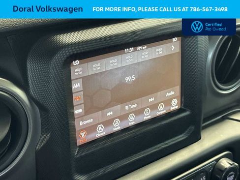 Used 2022 Jeep Wrangler Willys image 18