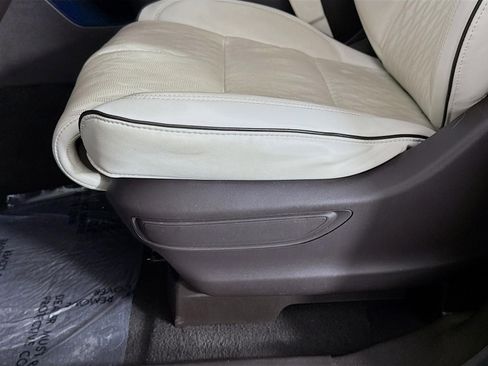 Used 2023 Lincoln Aviator Black Label w/ Dynamic Handling Package image 23