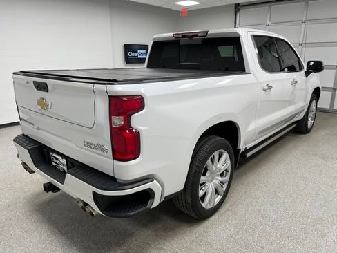 Used 2023 Chevrolet Silverado 1500 High Country w/ High Country Premium Package image 9