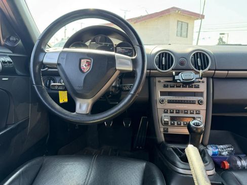 Used 2005 Porsche Boxster RWD image 15