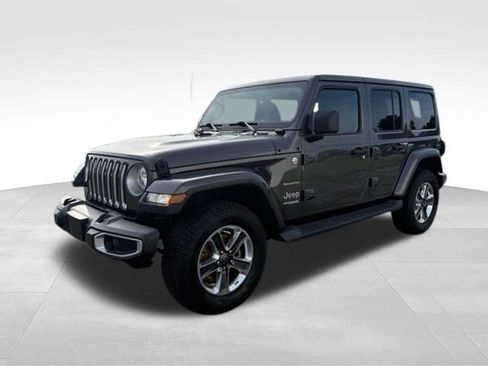 Used 2018 Jeep Wrangler Unlimited Sahara AWD/4WD image 10