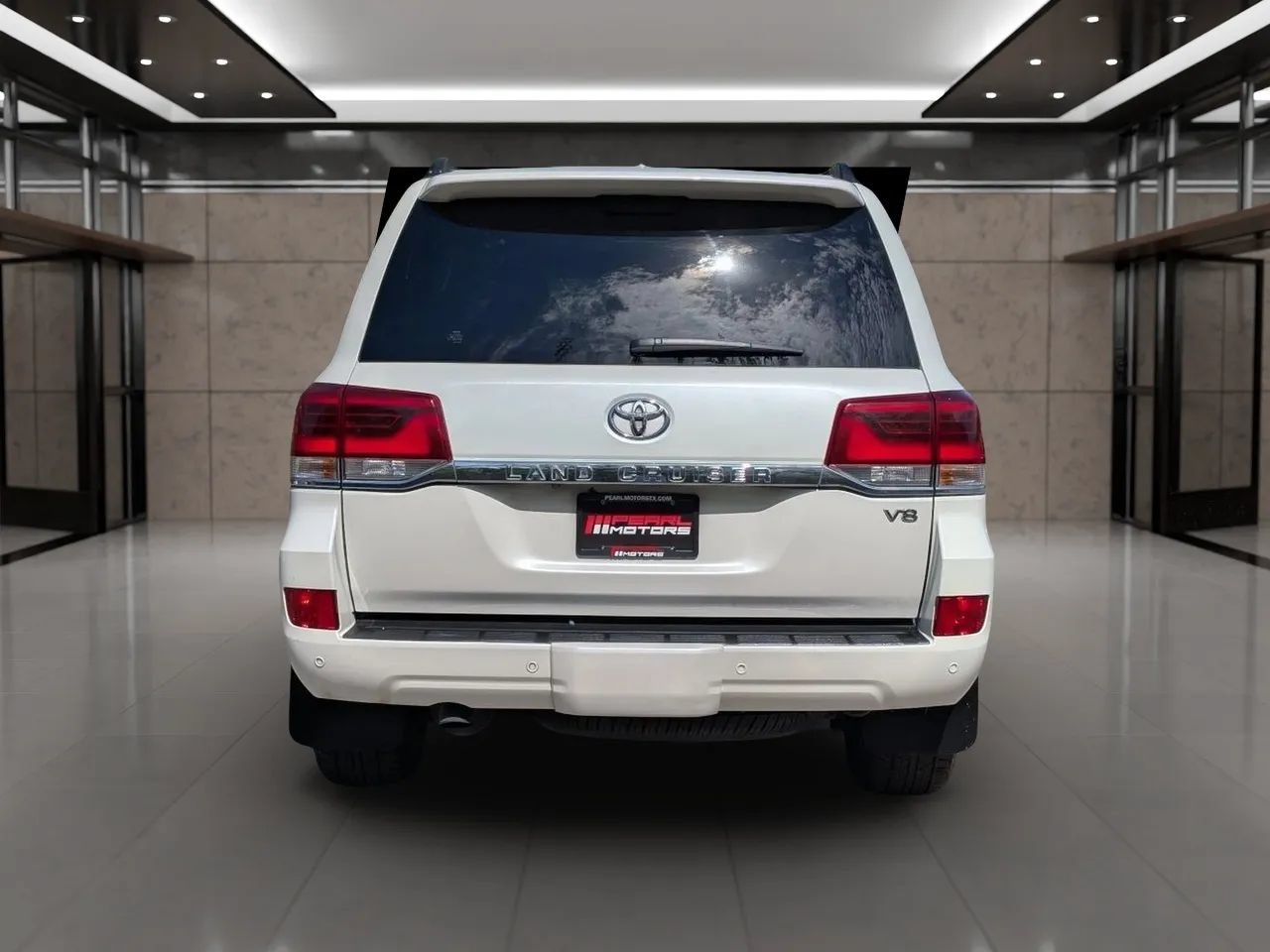 Used 2018 Toyota Land Cruiser AWD/4WD image 8