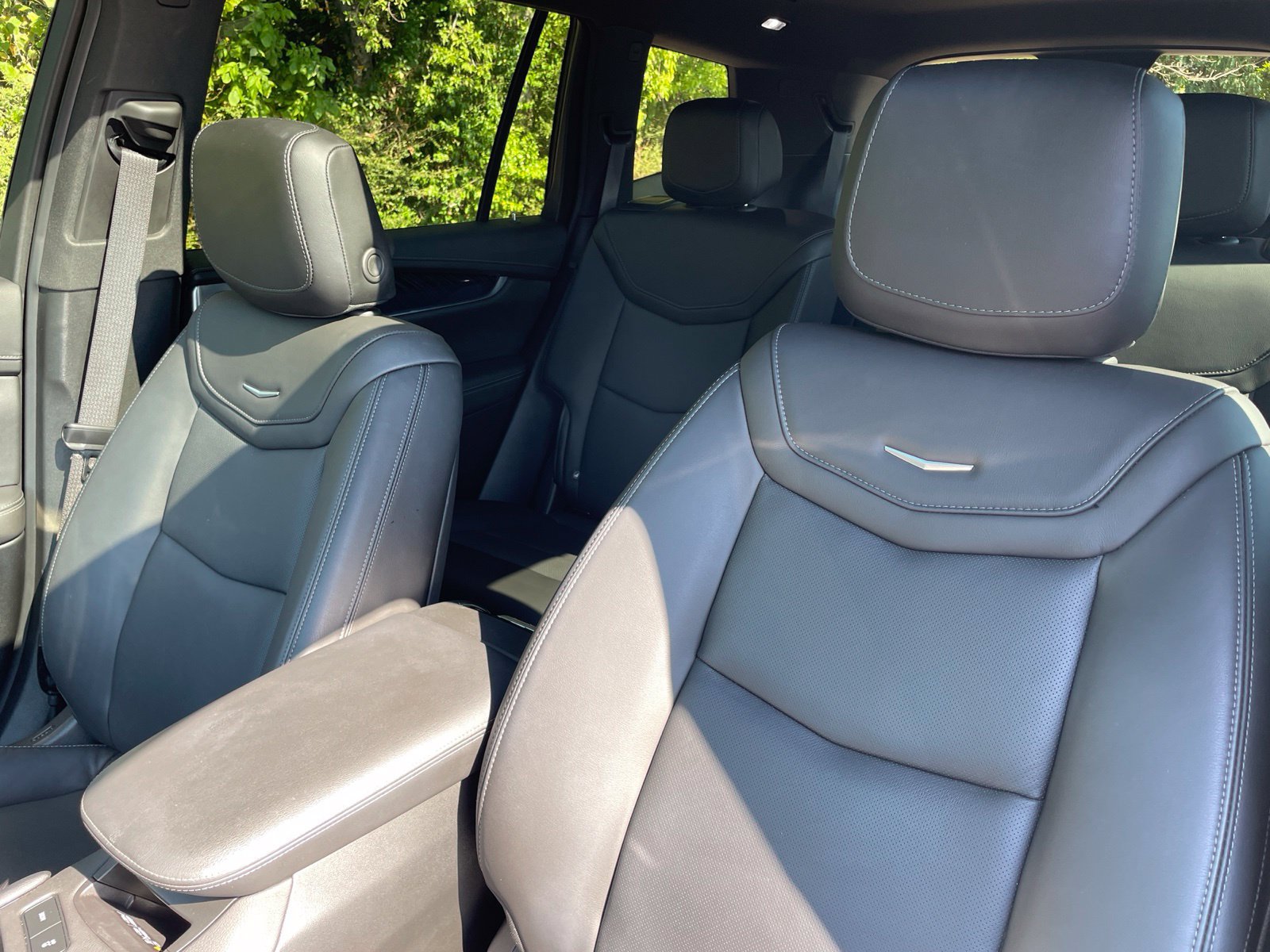 Used 2024 Cadillac XT6 Premium Luxury FWD image 27