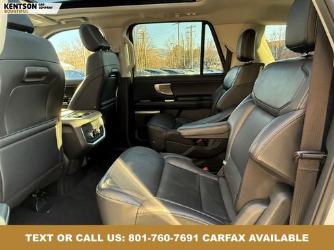 Used 2025 Ford Expedition Max Platinum image 31