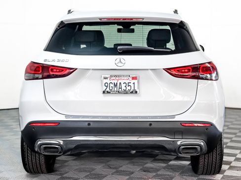 Certified 2023 Mercedes-Benz GLA 250 image 11