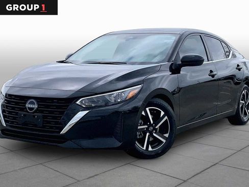 Used 2024 Nissan Sentra SV FWD image 1