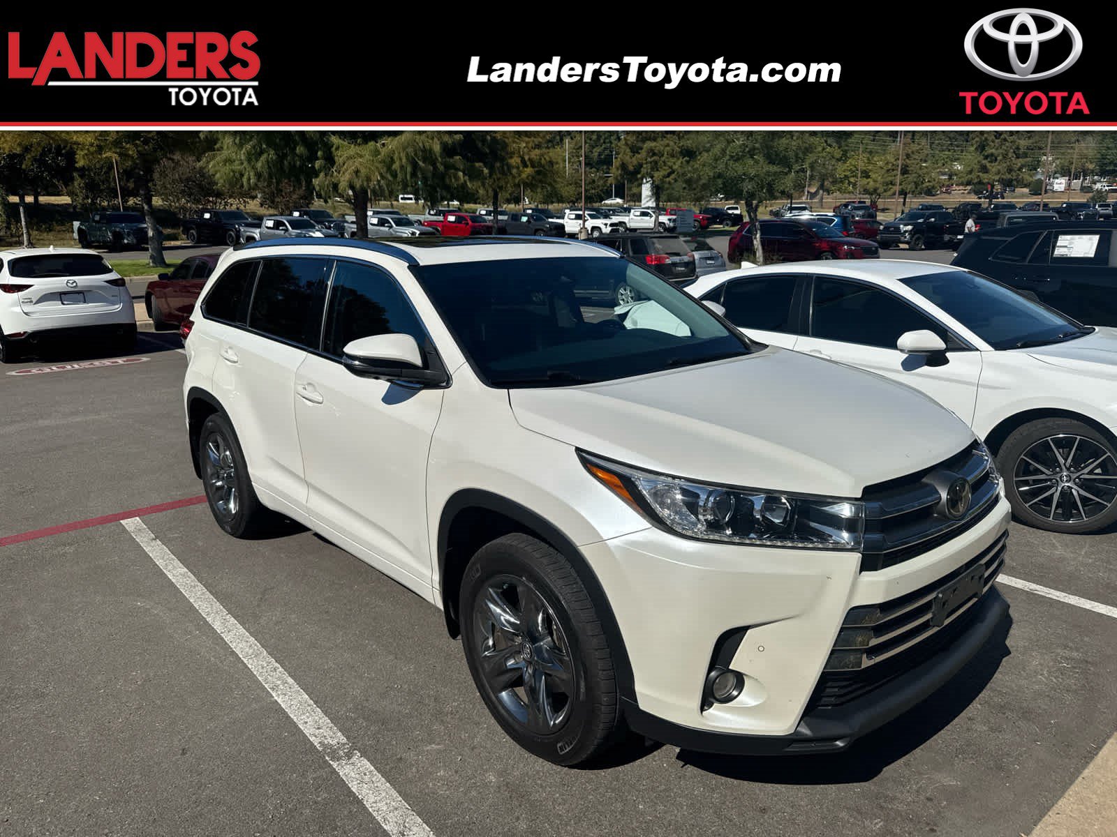 Used 2018 Toyota Highlander Limited Platinum AWD/4WD image 1