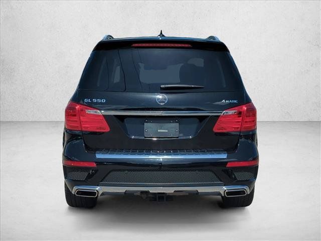 Used 2016 Mercedes-Benz GL 550 4MATIC image 6