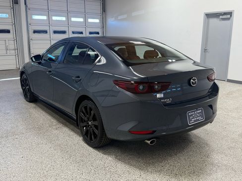Used 2024 MAZDA MAZDA3 s image 2