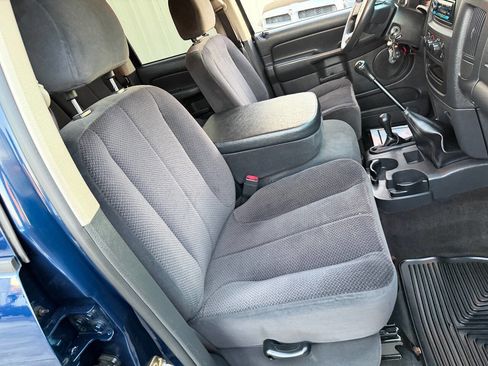 Used 2005 Dodge Ram 2500 Truck SLT w/ Quad Cab Big Horn Value Group image 10