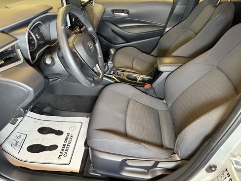 Used 2019 Toyota Corolla SE image 19
