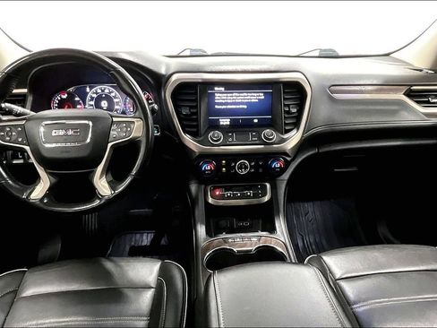 Used 2022 GMC Acadia Denali w/ Denali Ultimate Package FWD image 18