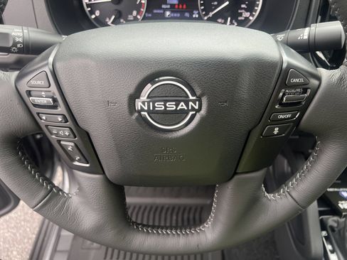New 2026 Nissan Frontier SV w/ SV Convenience Package AWD/4WD image 10