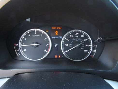 Used 2017 Acura ILX w/ Premium Package image 25