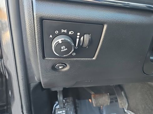 Certified 2020 Jeep Grand Cherokee Limited image 22