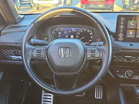 Used 2023 Honda Accord Sport image 16