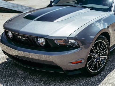 Used 2011 Ford Mustang GT Premium w/ Comfort Pkg RWD image 23