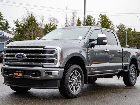 Used 2025 Ford F350 Platinum w/ Platinum Plus Package image 9