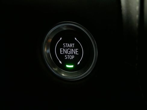 Used 2023 GMC Yukon Denali Ultimate image 29