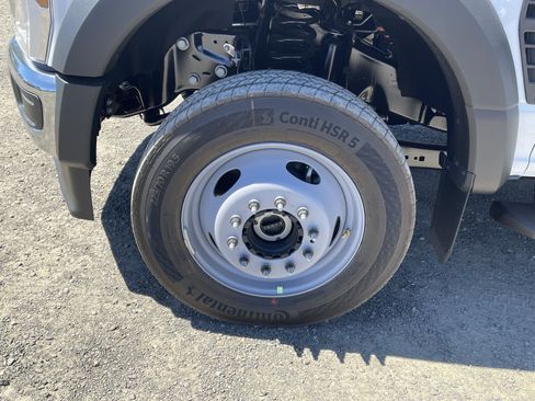 New 2026 Ford F450 XL w/ XL Chrome Package AWD/4WD image 9
