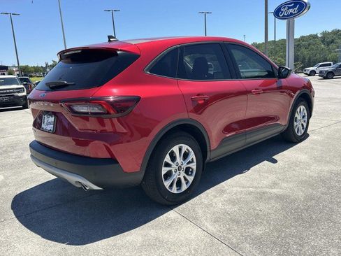 Used 2025 Ford Escape Active w/ Active Premium Tech Pack FWD image 7
