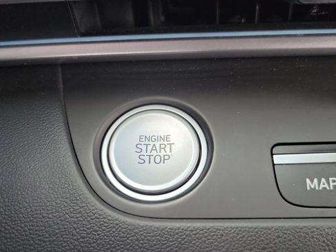 Used 2024 Hyundai Elantra SEL FWD image 37