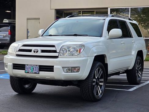 Used 2005 Toyota 4Runner Limited image 1