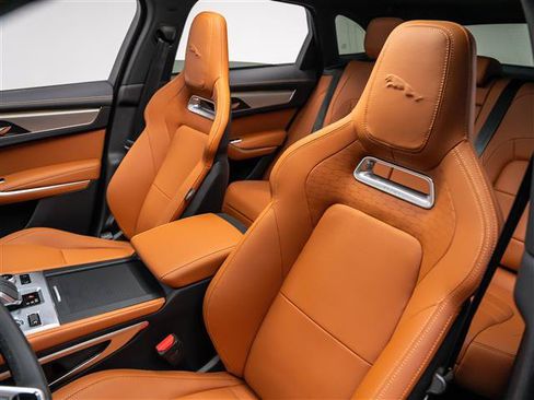 New 2026 Jaguar F-PACE R-Dynamic S AWD/4WD image 14