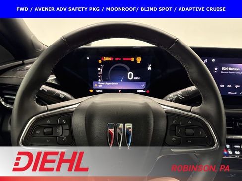 Used 2024 Buick Envista Avenir image 25