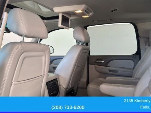 Used 2014 Chevrolet Suburban LTZ AWD/4WD image 28