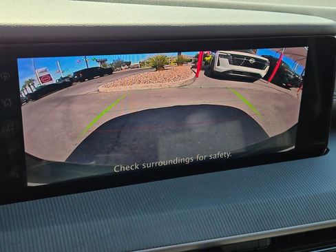 Used 2025 Nissan Murano SV image 27